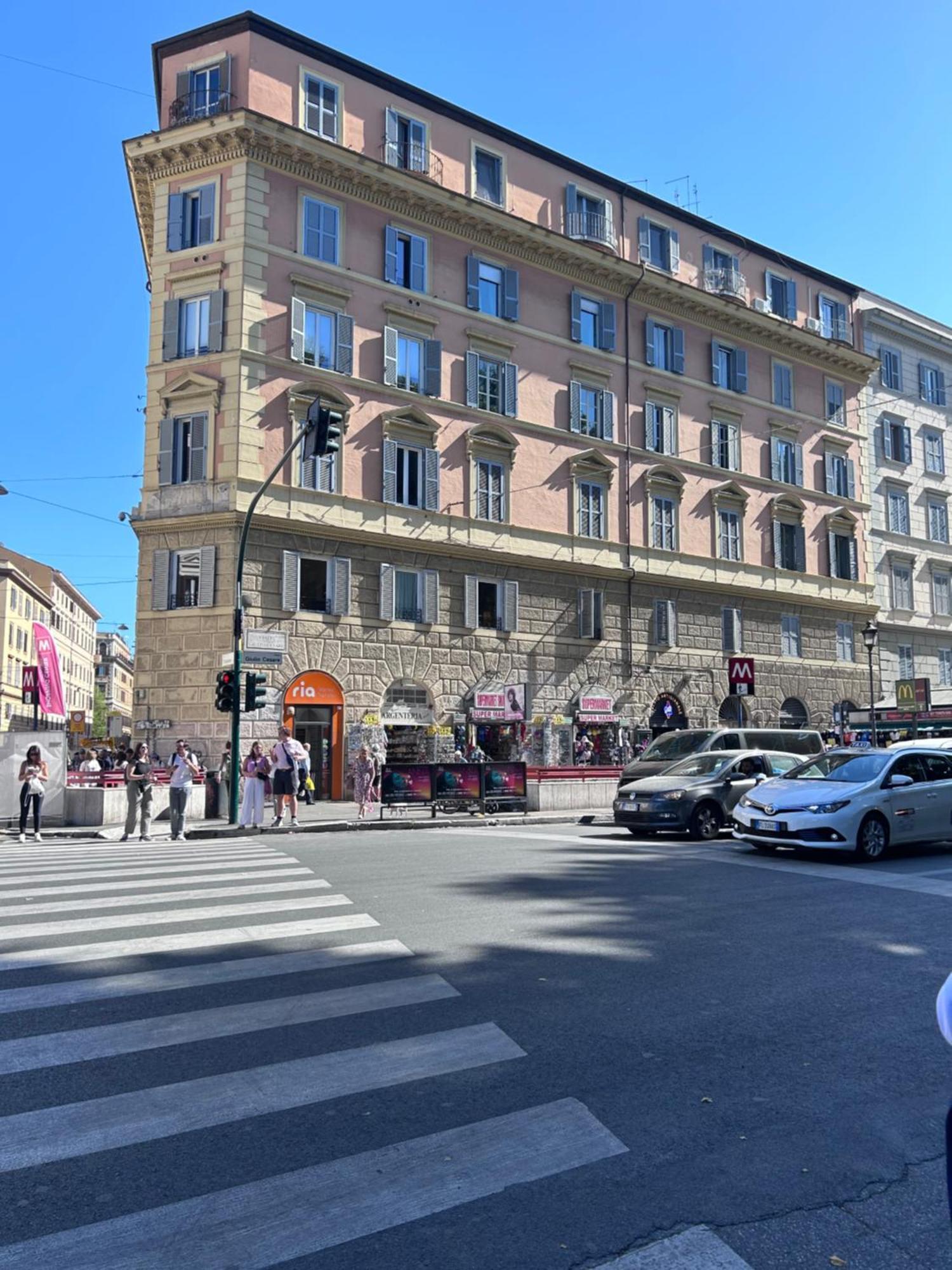 La Suite Di Leon Rom Exteriör bild